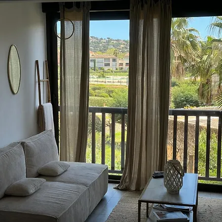 Apartamento Les Marines De *