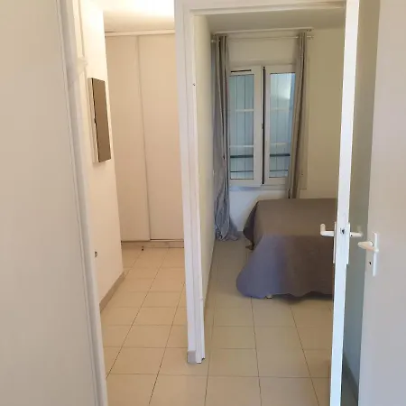 Apartment Les Marines De *