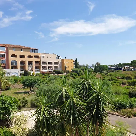 Les Marines De Lejlighed *