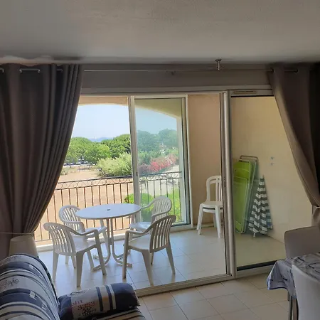 Appartement Les Marines De *