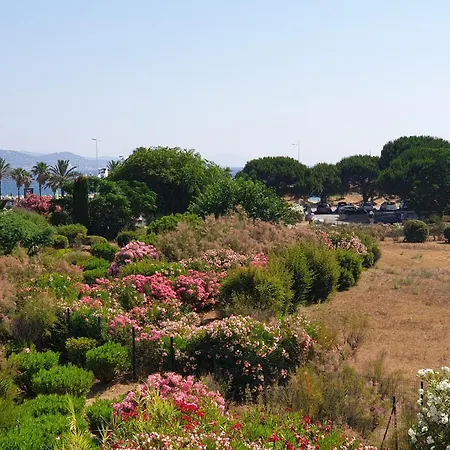 Les Marines De Gassin